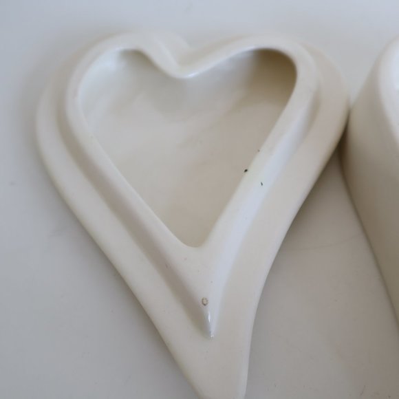 Vintage Heart Shaped Ceramic Jewelry Box - Picture 11 of 16